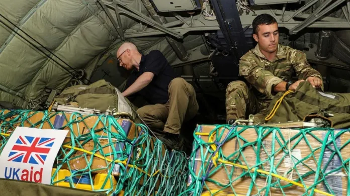 Britská humanitární pomoc směřující do Iráku
