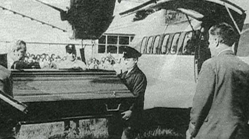 Rakev s ostatky Jána Mičici