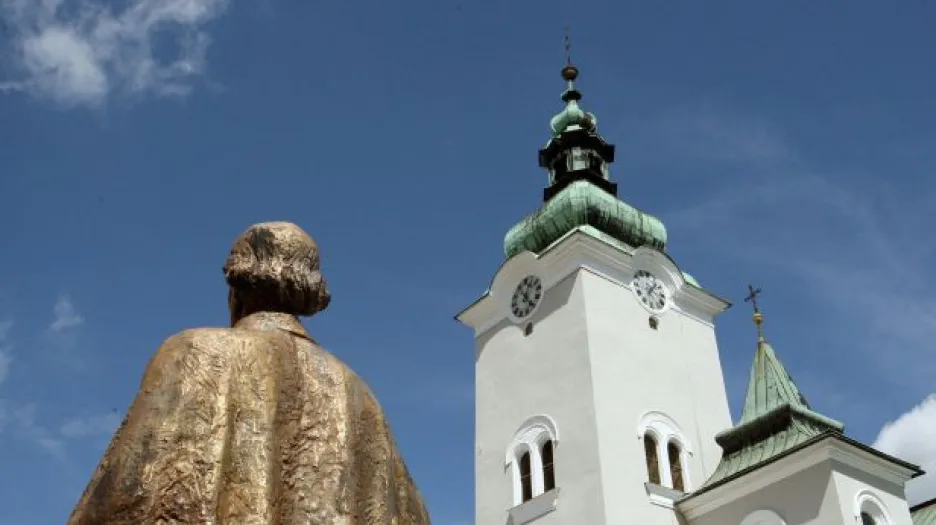 Události o církevních restitucích