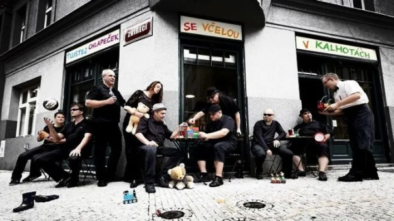 Sto zvířat: "Chceme dětem říct, že život není jednoduchý."