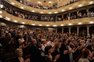 Za kulturu utratí Češi 250 korun měsíčně. Zajímají je památky, na baletu někteří nebyli nikdy 