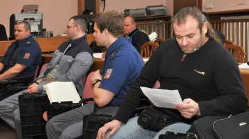 Tomáš Půta a Maroš Šulej u soudu