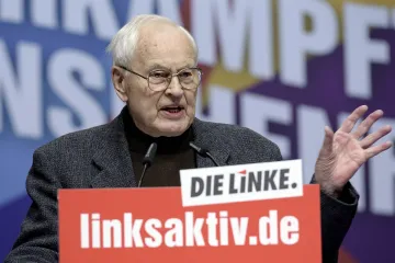 Zemřel Hans Modrow, poslední premiér bývalého východního Německa