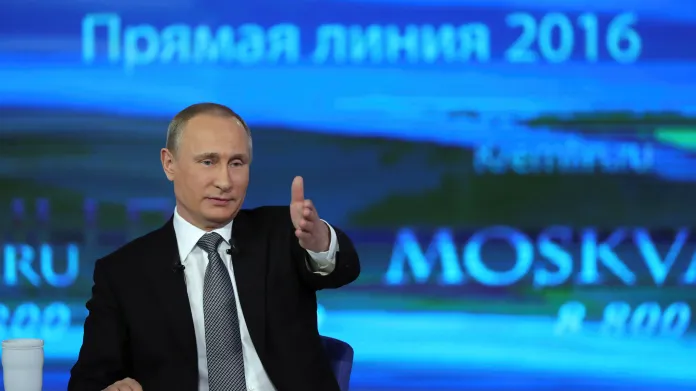 Události: Putin debatoval s Rusy