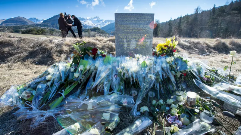 Nehoda airbusu ve Francii