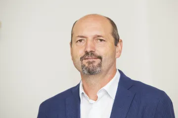 Za Rokycany jde do Senátu Karpíšek, stávající senátorka Emmerová v horní komoře končí