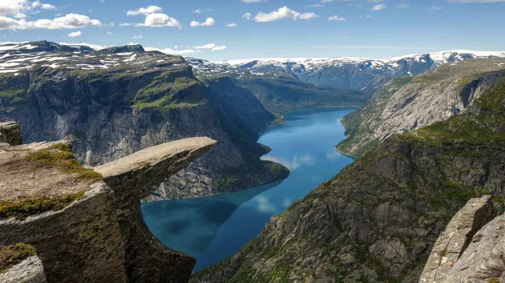Trolltunga