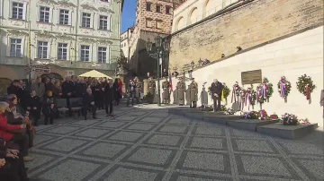 Shromáždění k připomínce studentů během komunistického převratu