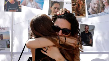 Vzpomínková akce na místě konání festivalu Supernova u příležitosti dvouletého výročí od teroristického útoku Hamásu a jeho spojenců na jih Izraele (7. října 2025)