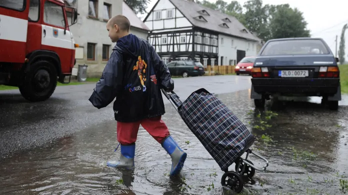 Evakuace Vísky u Višňové na Liberecku