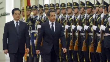 Nicolas Sarkozy a Chu Ťin-tchao