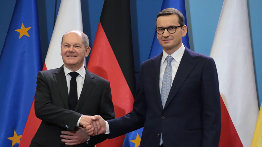 Německý kancléř Olaf Scholz a polský premiér Mateusz Morawiecki
