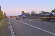 D1 na Vyškovsku ve směru na Brno je po nehodě průjezdná jedním pruhem
