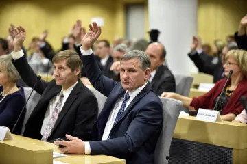 Čunek se stal hejtmanem Zlínského kraje. Nejprve prověří odměny pro šéfy nemocnice