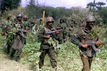 Londýn podezírá britské žoldnéře, že se podíleli na masakrech během války na Srí Lance 