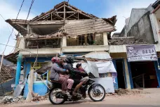 Zemětřesení v Indonésii má již 268 obětí