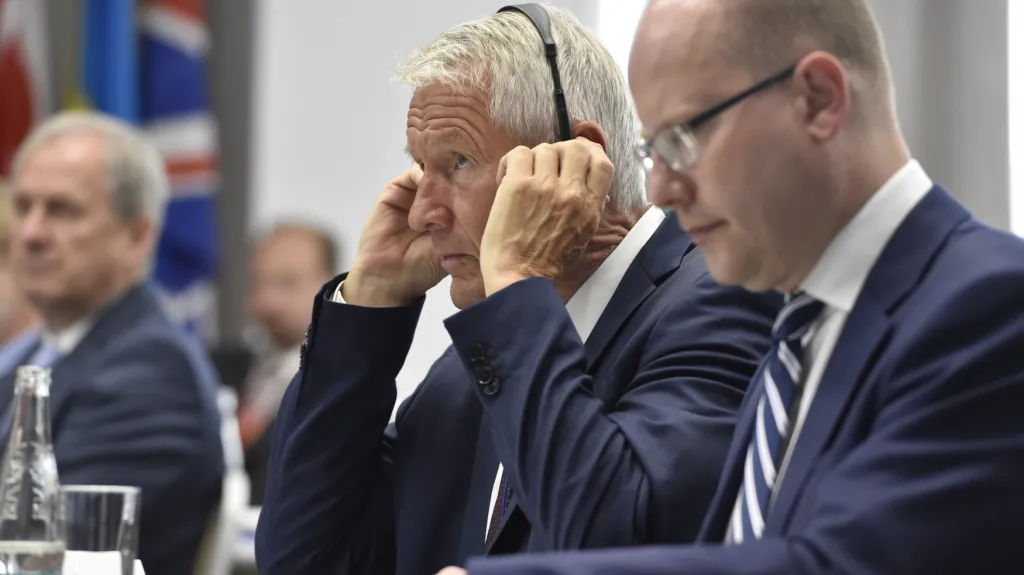 Bohuslav Sobotka a Thorbjørn Jagland na konferenci o závaznosti soudního rozhodování
