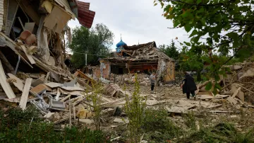 Následky ruských dronových útoků u Kyjeva