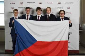 Pětice mladých Čechů získala zlato ve světové fyzikální soutěži