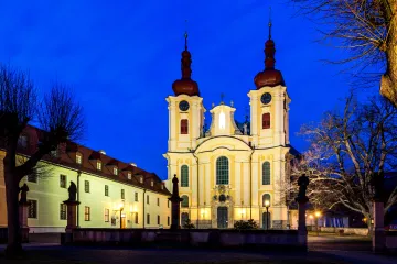 S nástupem pracovního týdne opět padaly teplotní rekordy, ochlazení přijde až o víkendu