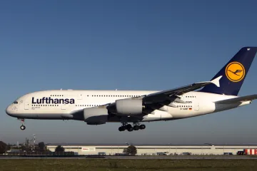 Lufthansa převezme část zkrachovalých aerolinek Air Berlin za více než pět miliard korun