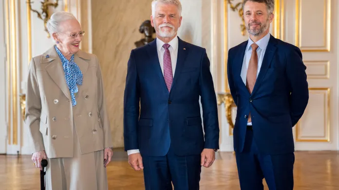 Prezident Petr Pavel s dánskou královnou Markétou II. a korunním princem Frederikem