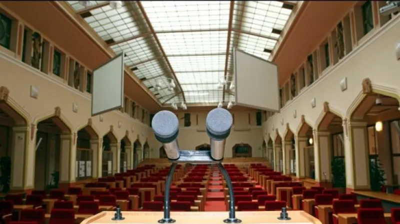 Vyšetřování financí kolem tunelu Blanka v Událostech ČT