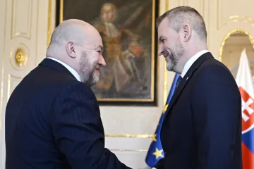Schůzka bez kontroverzí, řekl kandidát na ministra Huliak po setkání s Pellegrinim