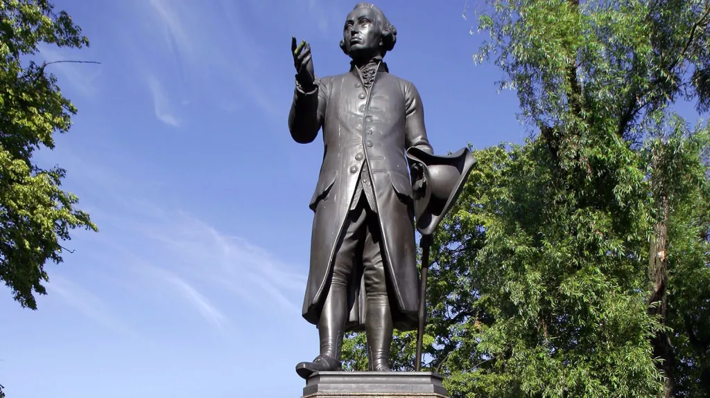 Socha Immanuela Kanta v Kaliningradu