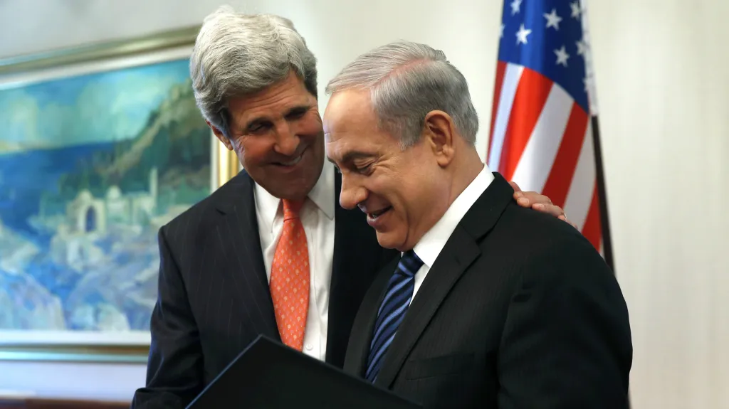 John Kerry s Benjaminem Netanjahuem