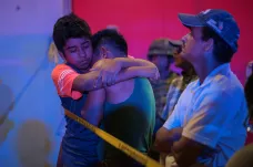 Při požáru v Mexiku zemřely dvě desítky lidí. Podle svědků na bar zaútočili ozbrojenci