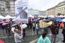 Místo Václavského náměstí se za nezávislost justice demonstrovalo v regionech