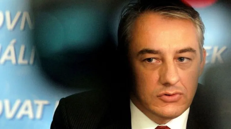 Středula: Do čtyř let chceme 10tisícovou minimální mzdu