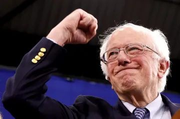Zanícený bojovník za sociální stát a kritik elit. Mladé Američany uhranul Bernie Sanders