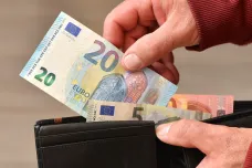Inflace v Evropské unii v prosinci dál zmírnila