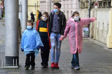 Domácnosti ve světě loni zbohatly o deset procent, české o devět, ukazuje studie