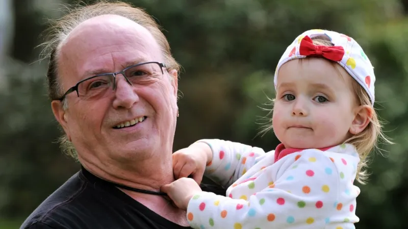 Petr Janda s dcerou Anežkou