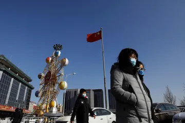 Británií se dominantně šíří nakažlivější mutace. V Německu vyřadili popírače covidu z televizní soutěže