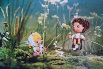 Dvě stě loutek, nejen Broučci. Výstava připomíná tvorbu výtvarníka Zdeňka Podhůrského