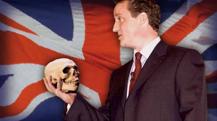 David Cameron jako Hamlet