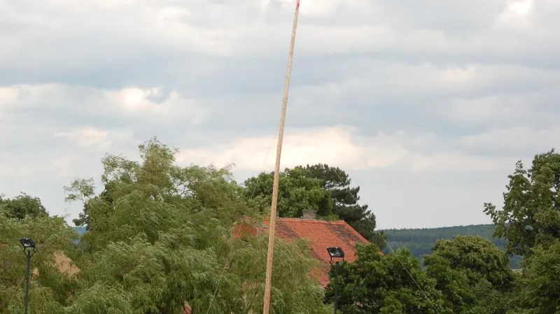 Staročeské máje v Hudlicích