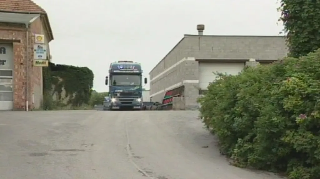 Odstranění stavby nařídili úředníci v roce 2011