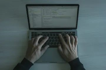Tuzemské banky čelily kybernetickým útokům, jejich on-line služby měly výpadky