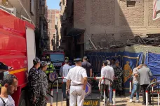 Elektrický zkrat způsobil požár v egyptském kostele, zahynuly desítky lidí