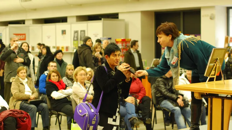 Beseda s autory na knižním veletrhu