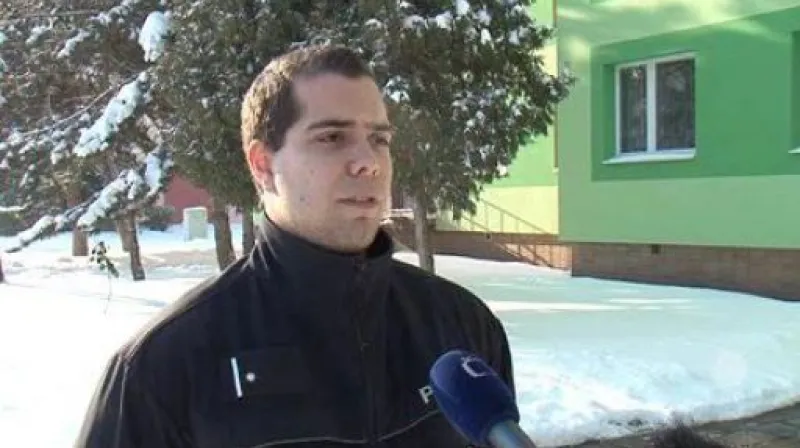 Jakub Piňos, policista, který zachránil ženu i dítě