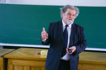 Český matematik Nešetřil dostal prestižní grant ERC, přes 50 milionů korun