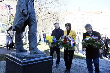 Je v našem zájmu, aby Putinův režim neuspěl, řekl Fiala. Podle Vystrčila není podpora Ukrajiny zadarmo, ale je nutná