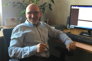 Důvěra v novináře dlouhodobě upadá, tvrdí sociolog Jaromír Volek