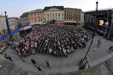 Paco de Lucía zahalil centrum Olomouce do španělských rytmů
